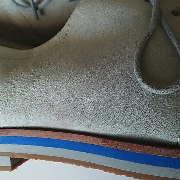 πHost PickπTwo by Vince Camuto Grey Suede Udessa - Picture 8 of 8